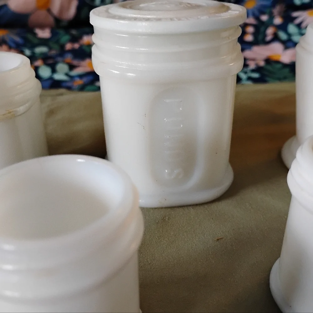 White vintage ceramic jars